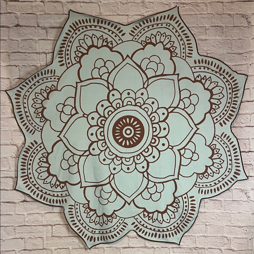 Elegant Mandala Tapestry in Brown and Cream